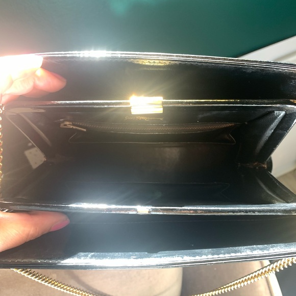 SAKS FIFTH AVENUE Vintage Patent Leather Box Handbag with Gold Chain - Picture 9 of 11